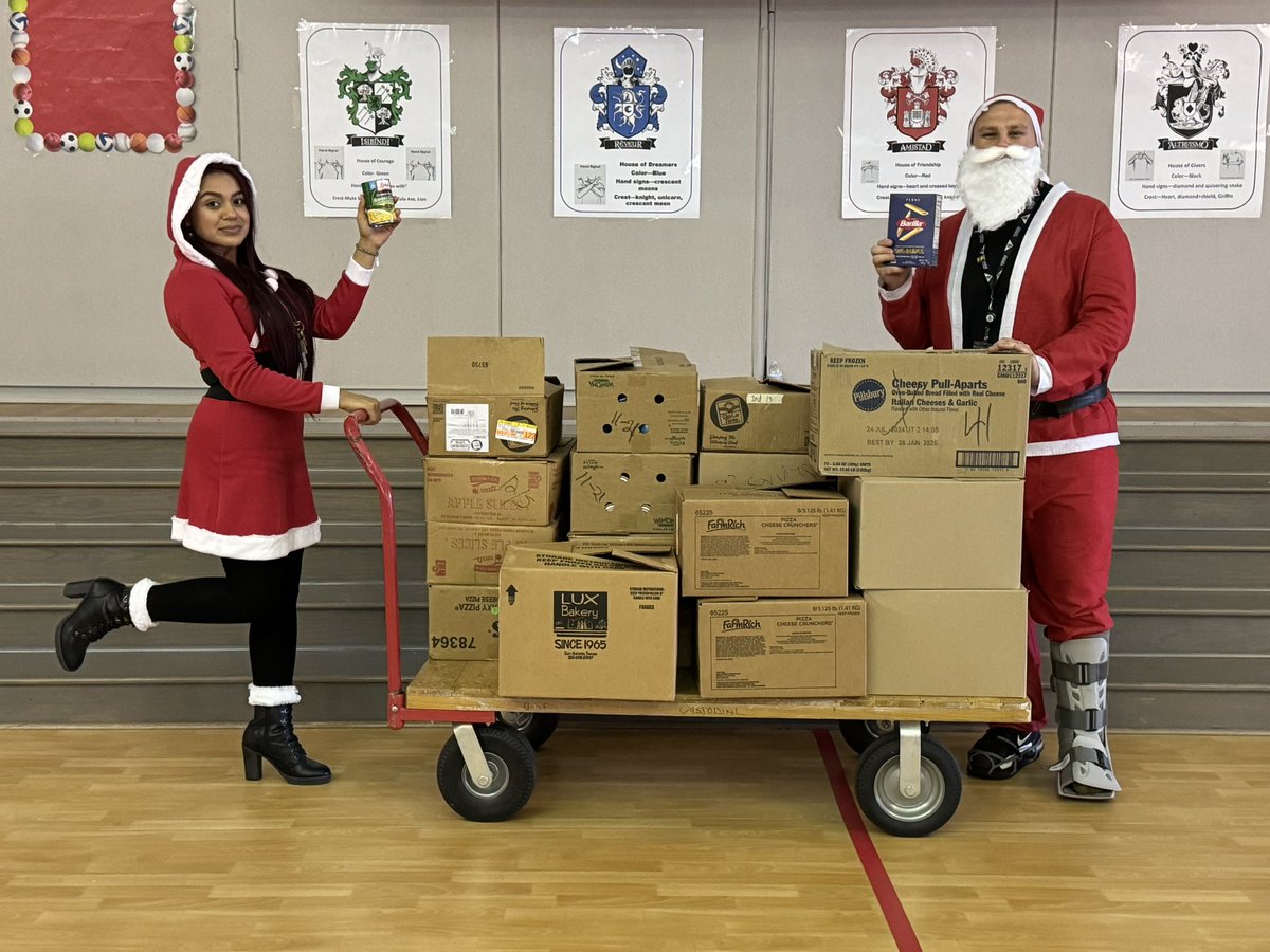 Oleksandr Hirka (@oleksandr_hirka) on Twitter photo Our annual food drive yielded 22 full boxes of goods to donate to our local community! Way 2 go Stallions! Thank you to our wonderful admin team for the support! <a href="/CaroleD_Langley/">CCLang</a> <a href="/SBoiarsky/">Susan Boiarsky</a> <a href="/ChristieOmbrog/">Christie Ombrog, M. Ed</a>! <a href="/USEStallions/">Stephens Elementary</a> Our annual food drive yielded 22 full boxes of goods to donate to our local community! Way 2 go Stallions! Thank you to our wonderful admin team for the support! <a href="/CaroleD_Langley/">CCLang</a> <a href="/SBoiarsky/">Susan Boiarsky</a> <a href="/ChristieOmbrog/">Christie Ombrog, M. Ed</a>! <a href="/USEStallions/">Stephens Elementary</a>