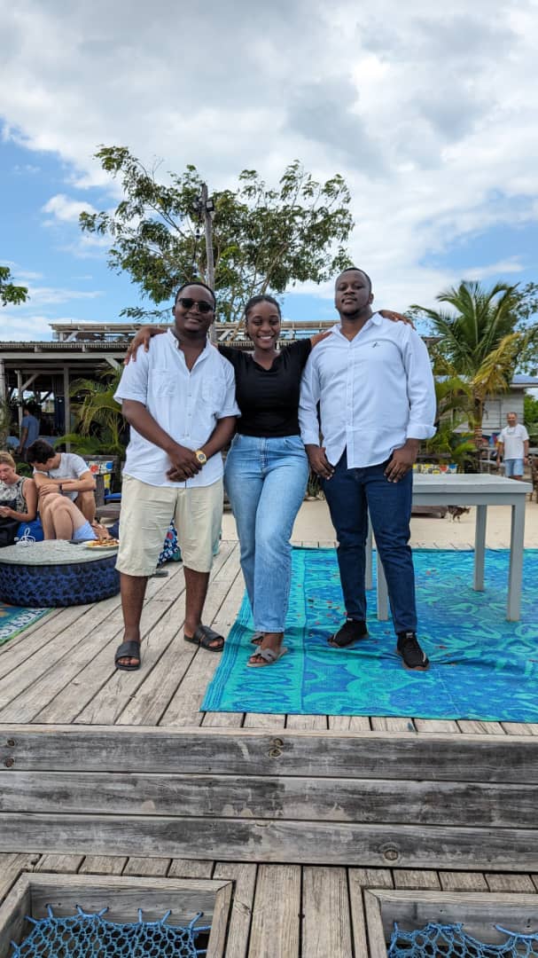 5⃣I had the opportunity to lead 10 students (myself included!) to participate in the <a href="/_zanzalu/">Zanzalu</a>  Student Weekend held in <a href="/FumbaTown/">Fumba Town</a>, Zanzibar on May 25-26, 2024! 🎉

Organized by <a href="/_zanzalu/">Zanzalu</a>, the weekend was all about educating students on web3, blockchain, and cryptocurrency