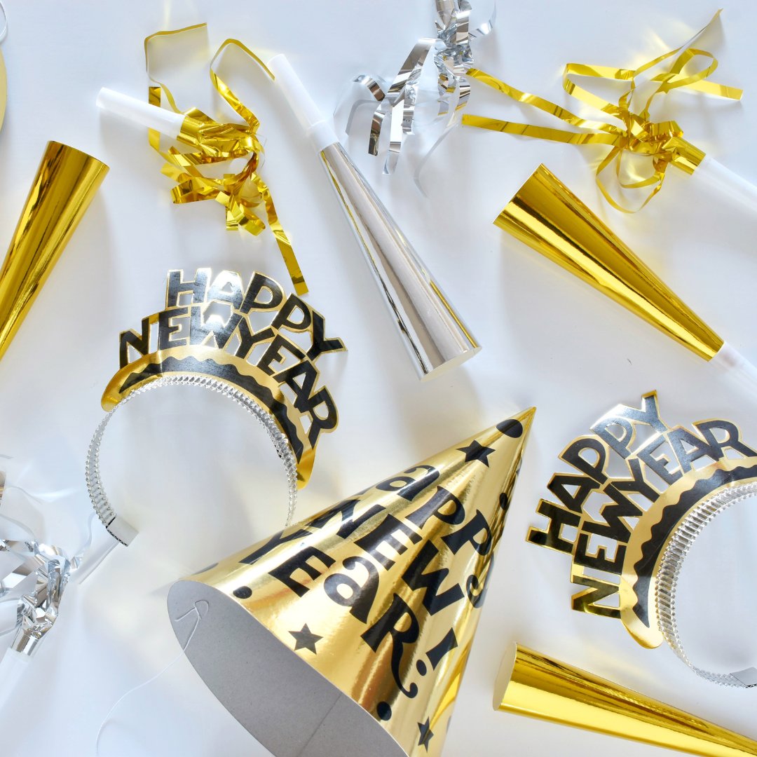 Happy New Year from the Victim Services team!🎆 We would also like to thank all of our police partners and first responders who are working tonight to keep our communities safe.