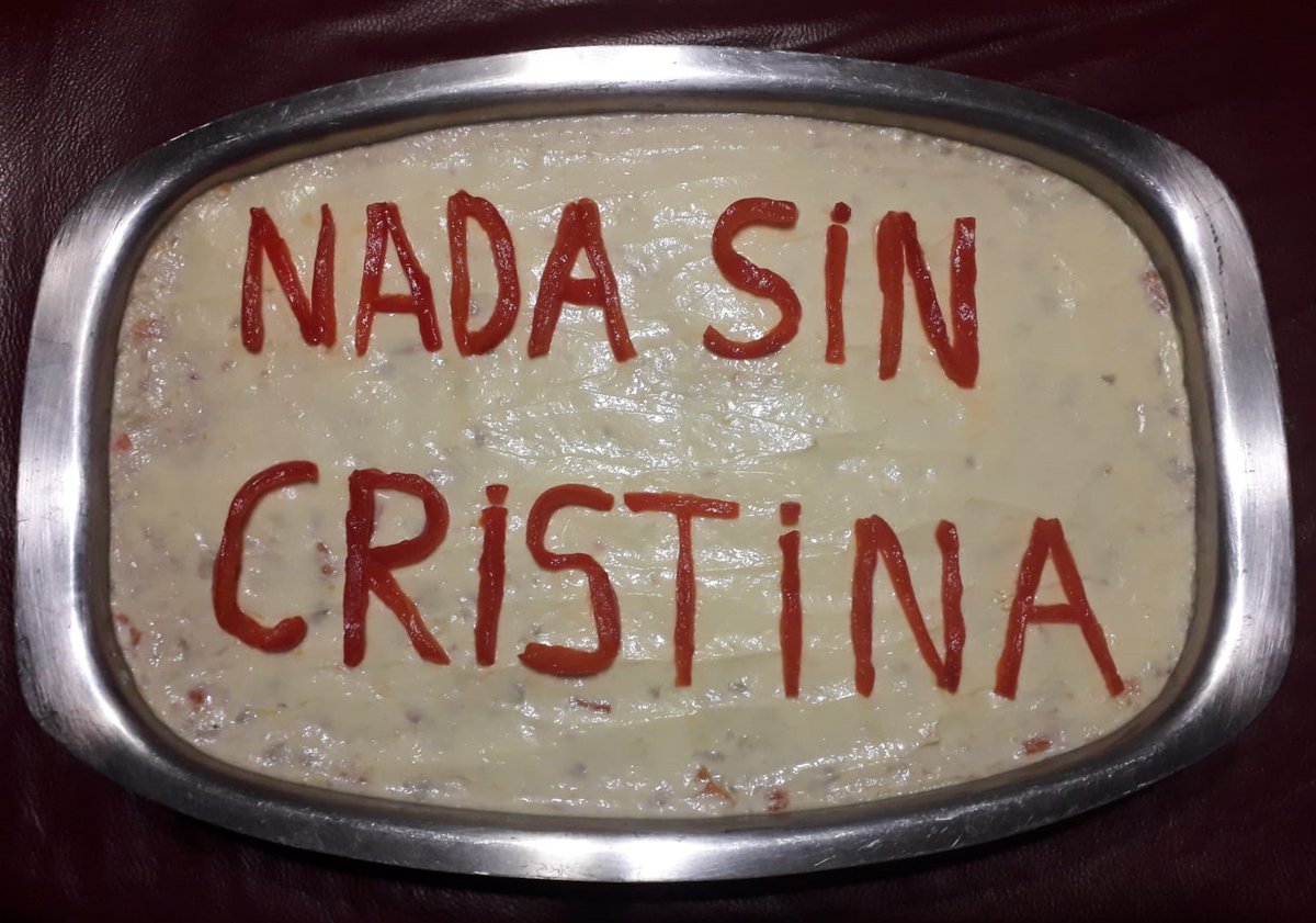 Laura López tweet media