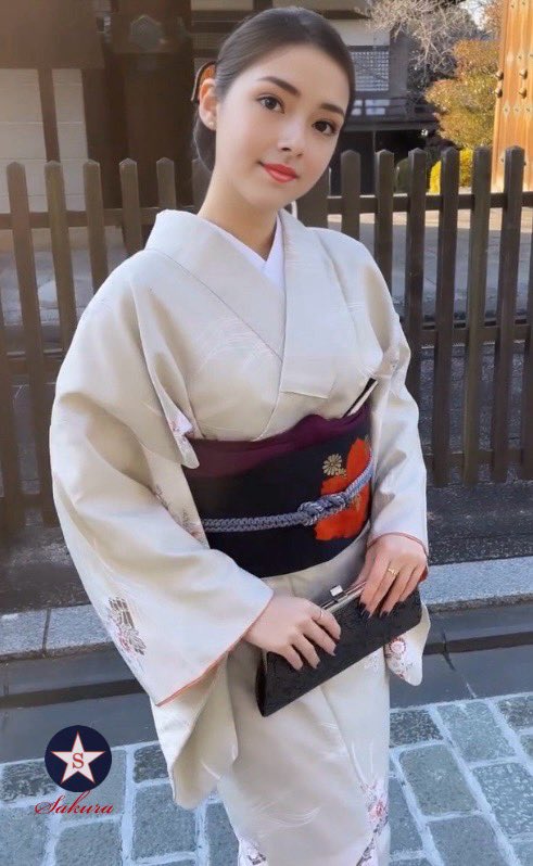 あけましておめでとうございます🎍🌅

本年も変わらぬおつきあいを😊
どうぞよろしくお願いします✨🙏