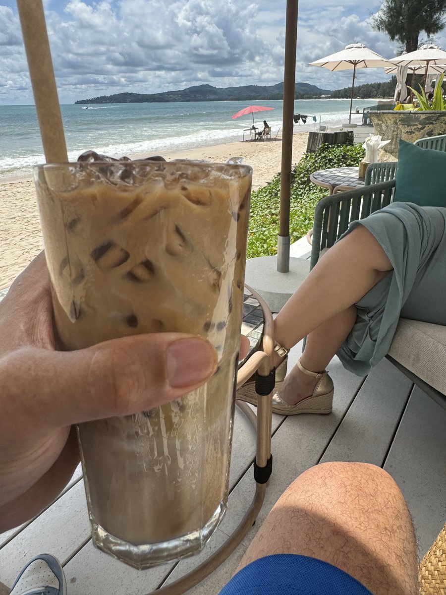 Onlineboss_'s tweet image. Happy new years #bossfam

2025 is going to be a big one 🤑🥳