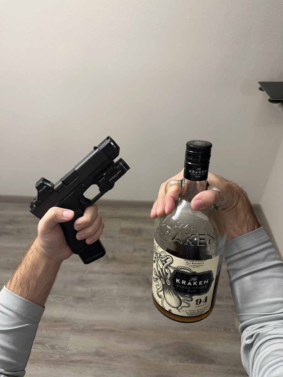ThePlastikGatz's tweet photo. I am now drinking for EVIL https://t.co/NifaNoQPp8