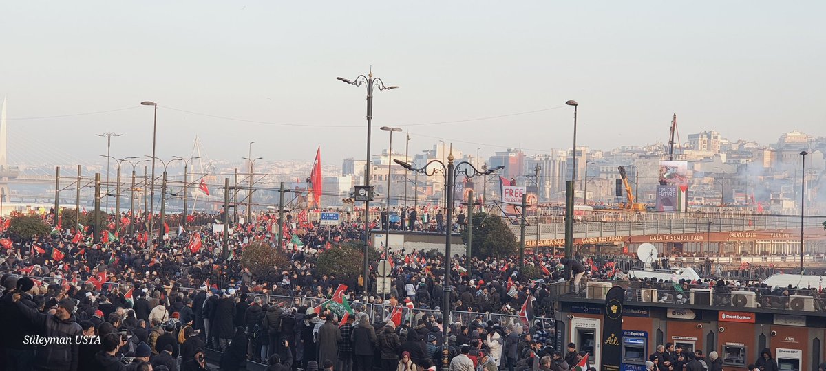 ustaTR's tweet photo. #GazzeÖlürkenKutlamaOlmaz
#GazzeÖlürkenKutlamaOlmaz https://t.co/8I6RKh3PGe