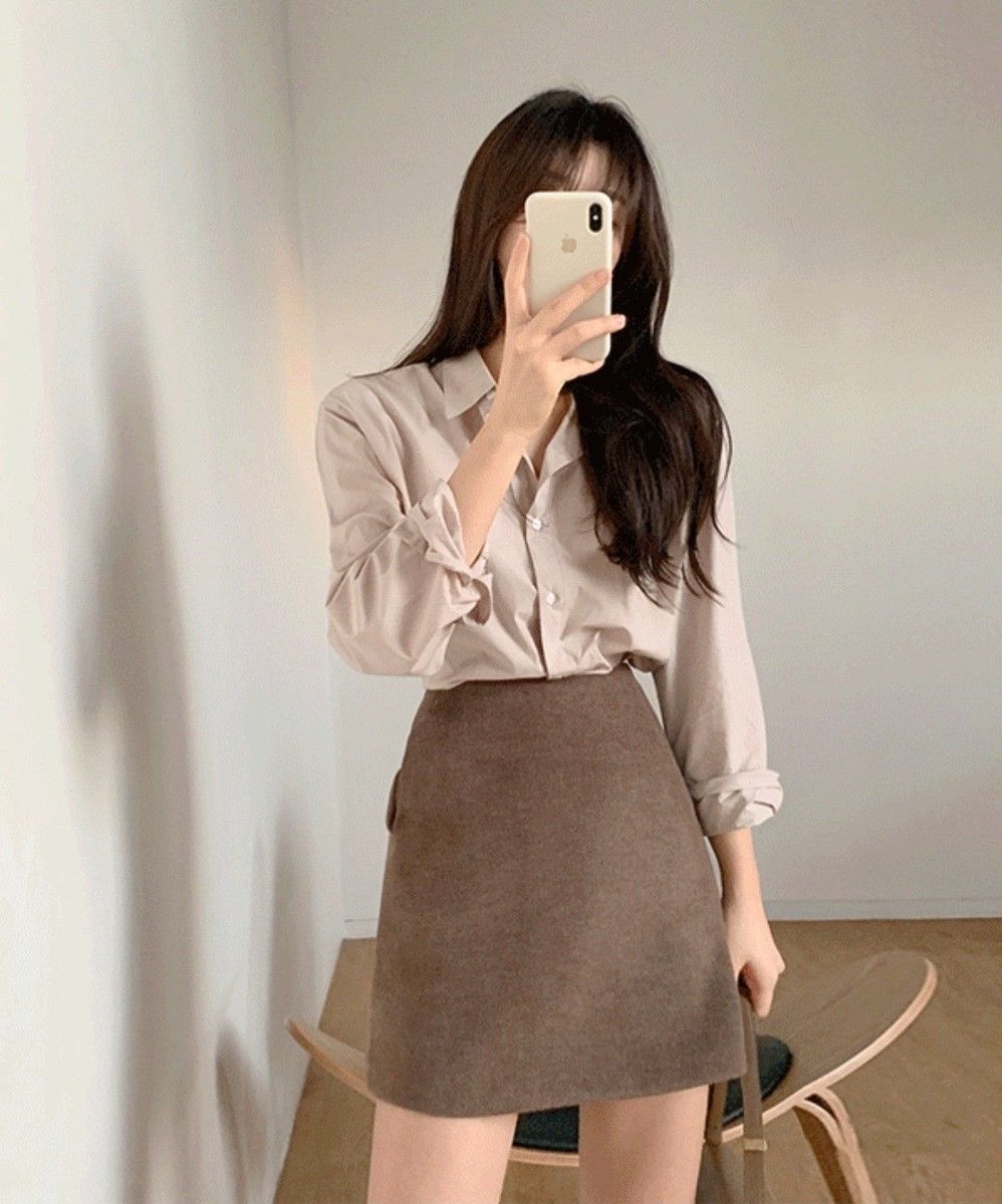 Kursunada — a #jholet au

Hyacinth Robles will be applying to be the secretary for Crimson Vergara, the CEO of Vergara's Group of Companies, who has anger management difficulties and needs someone to go with her to meetings.