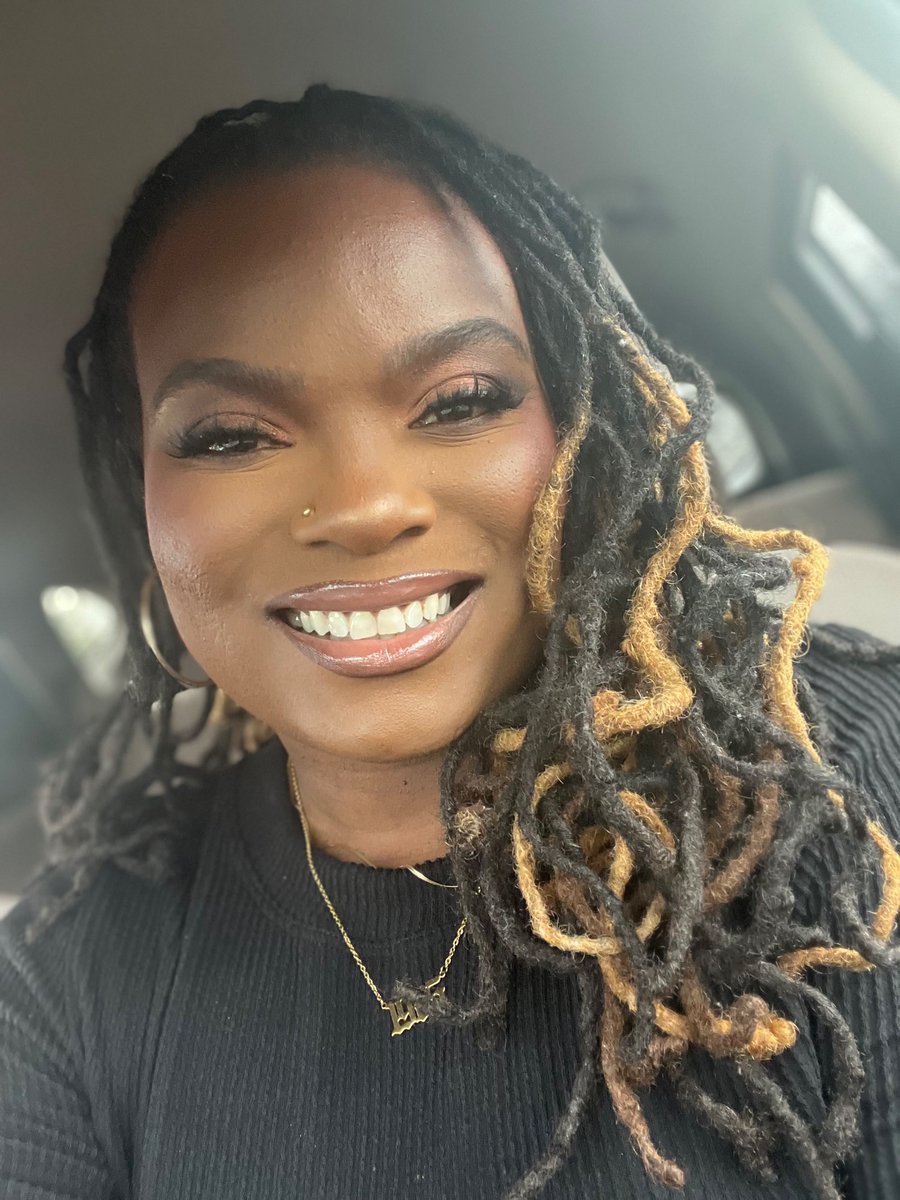 ShellOnDaTrack's tweet image. Year 39 🎂💕🥂