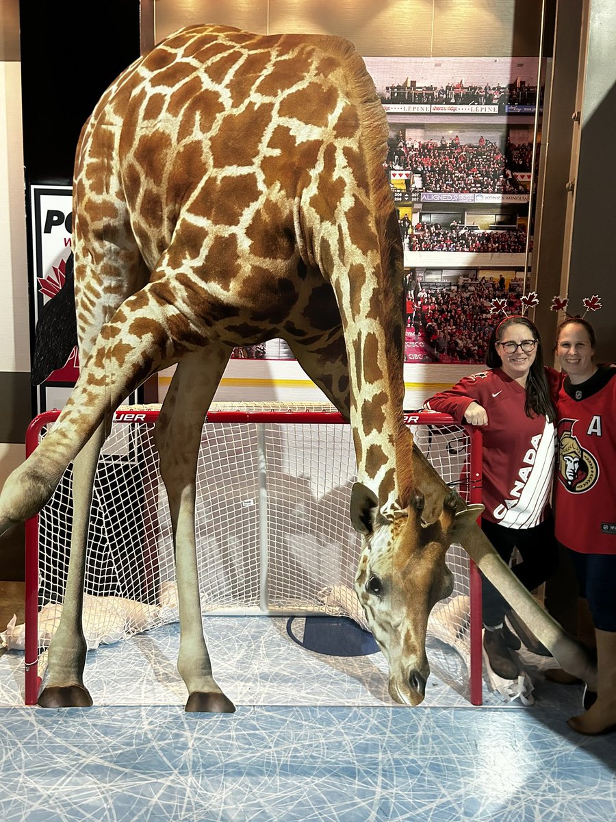 Go 🇨🇦 <a href="/TELUS/">TELUS</a> <a href="/HockeyCanada/">Hockey Canada</a>