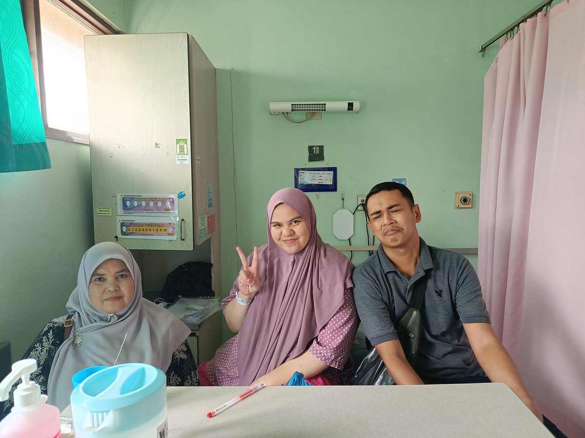 honeybae____'s tweet photo. Time pregnant ♥️♥️♥️
-buat breakfast
-ulang alik kedah perak ambik dan hantaq mami
-urut kaki dan belakang 
- teman check up
- fulfilled my cravings 
- surprise me with gifts
AL tahun ni habis bcs of me 🤣 https://t.co/FtHfhcVUGe