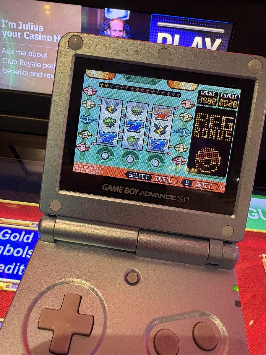 _dthd's tweet image. had to run it back two years in a row 🤑🤑