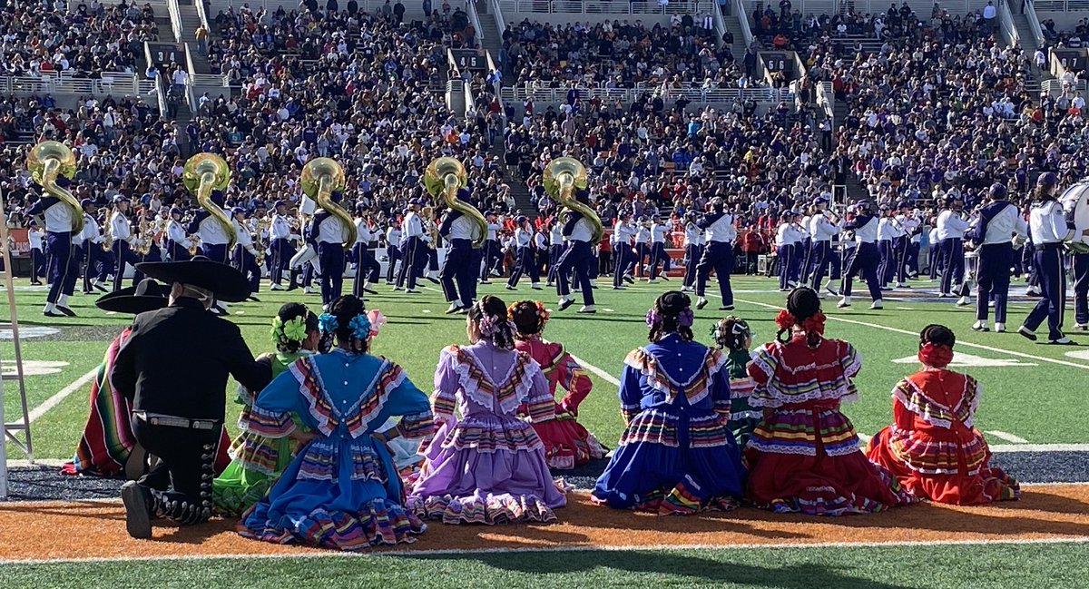 Anita Romero (@anitaicandance) on Twitter photo 91st Annual Tony the Tiger Sun Bowl Halftime show with Grupo Folklorico Valle del Sol <a href="/TonyTheTigerSB/">Tony The Tiger Sun Bowl</a> <a href="/LaurasProd/">Laura's Productions</a> 91st Annual Tony the Tiger Sun Bowl Halftime show with Grupo Folklorico Valle del Sol <a href="/TonyTheTigerSB/">Tony The Tiger Sun Bowl</a> <a href="/LaurasProd/">Laura's Productions</a>