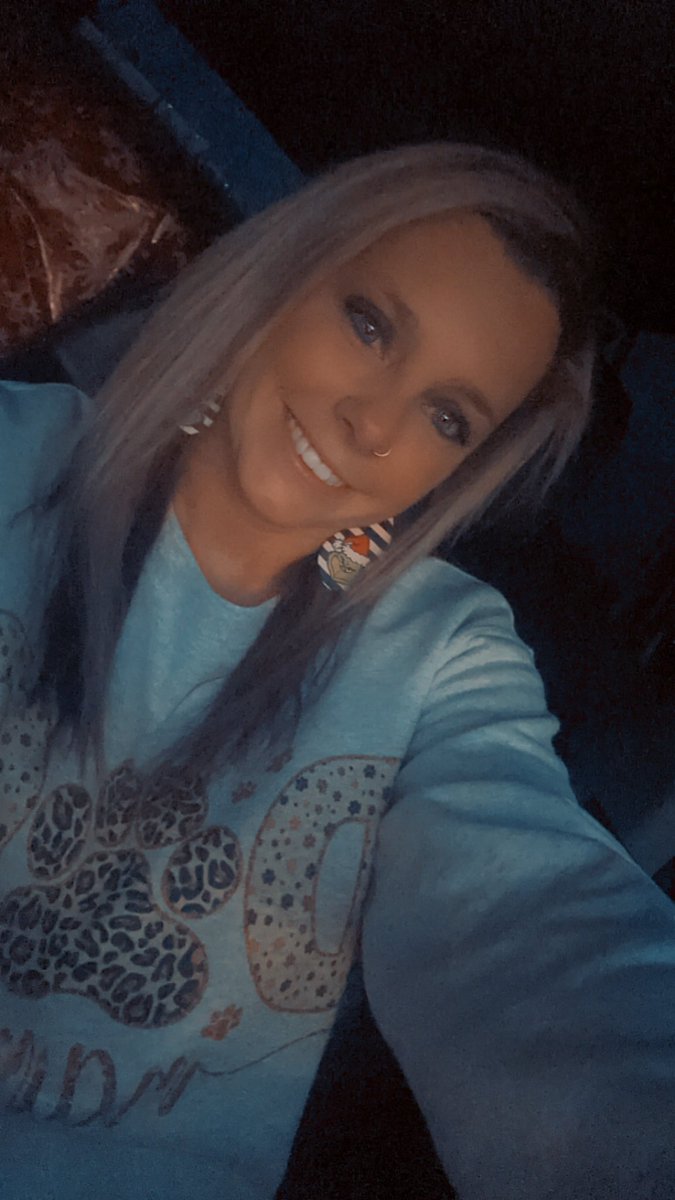 xoshyanexo's tweet image. Rt if I Can be your New Years kiss? 🤭