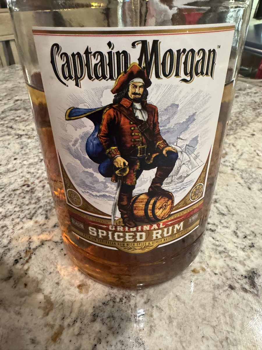 Look who showed up! 
Oh boy 
Someone take my phone away asap!😂
I am the captain now!