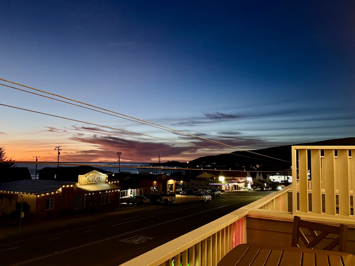 CayucosSunsetIn's tweet photo. ✨ Happy New Year from Cayucos Sunset Inn! ✨
As we step into 2025, we want to take a moment to express our heartfelt gratitude to all of our incredible guests—both new and returning,for making this past year so special. Your support, laughter, shared moments thank you ☺️ https://t.co/g8DaudKc3S