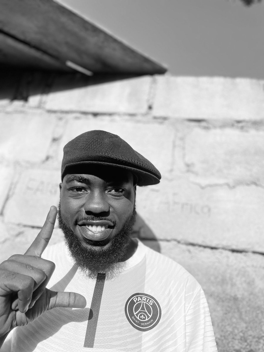 1+ To me 
Alhamadulillah 🖤🫂 
May The Almighty Allah  help me Chase the same big dreams 
Am grateful for this new Age