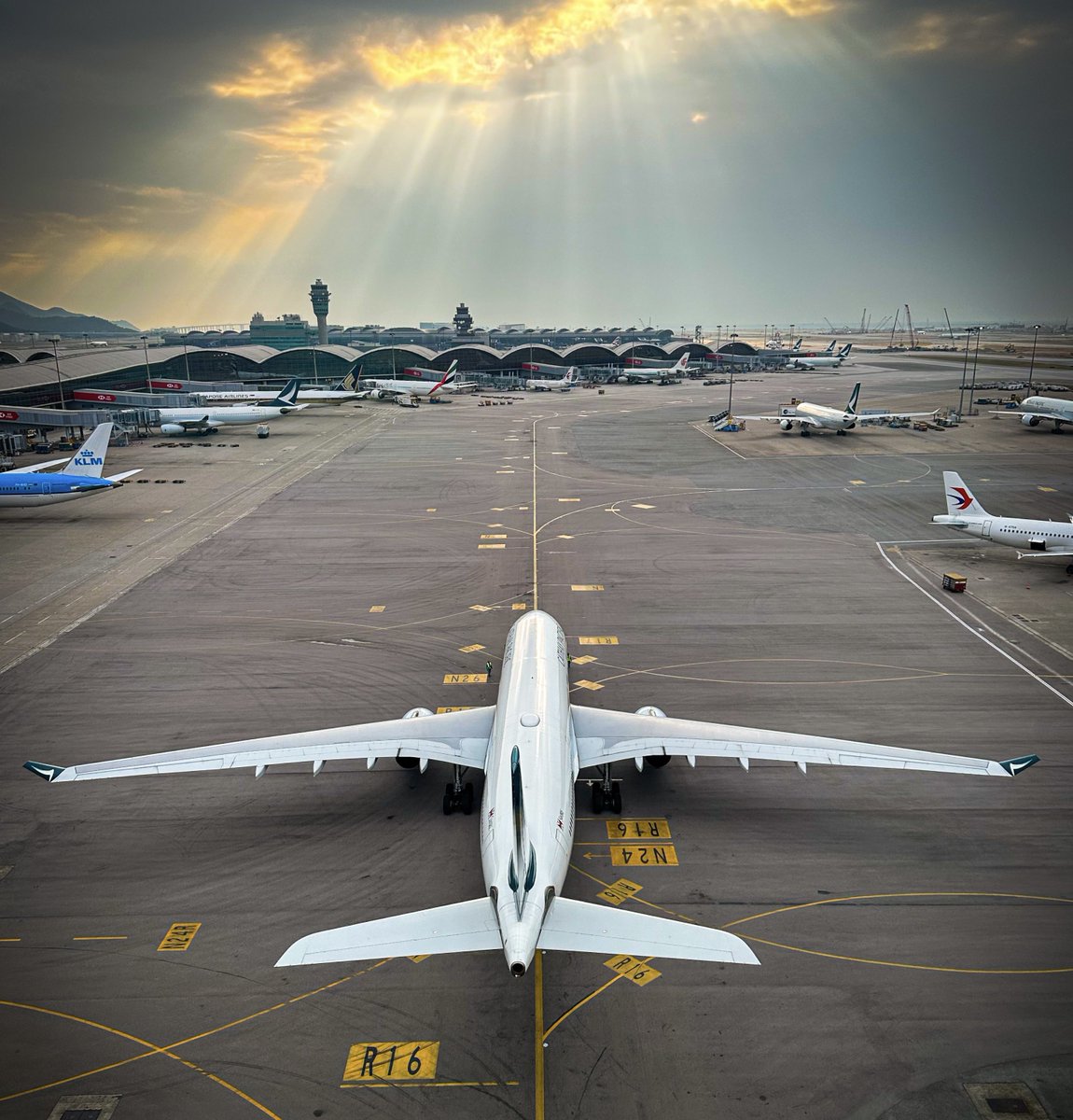 Ishrion Aviation tweet media