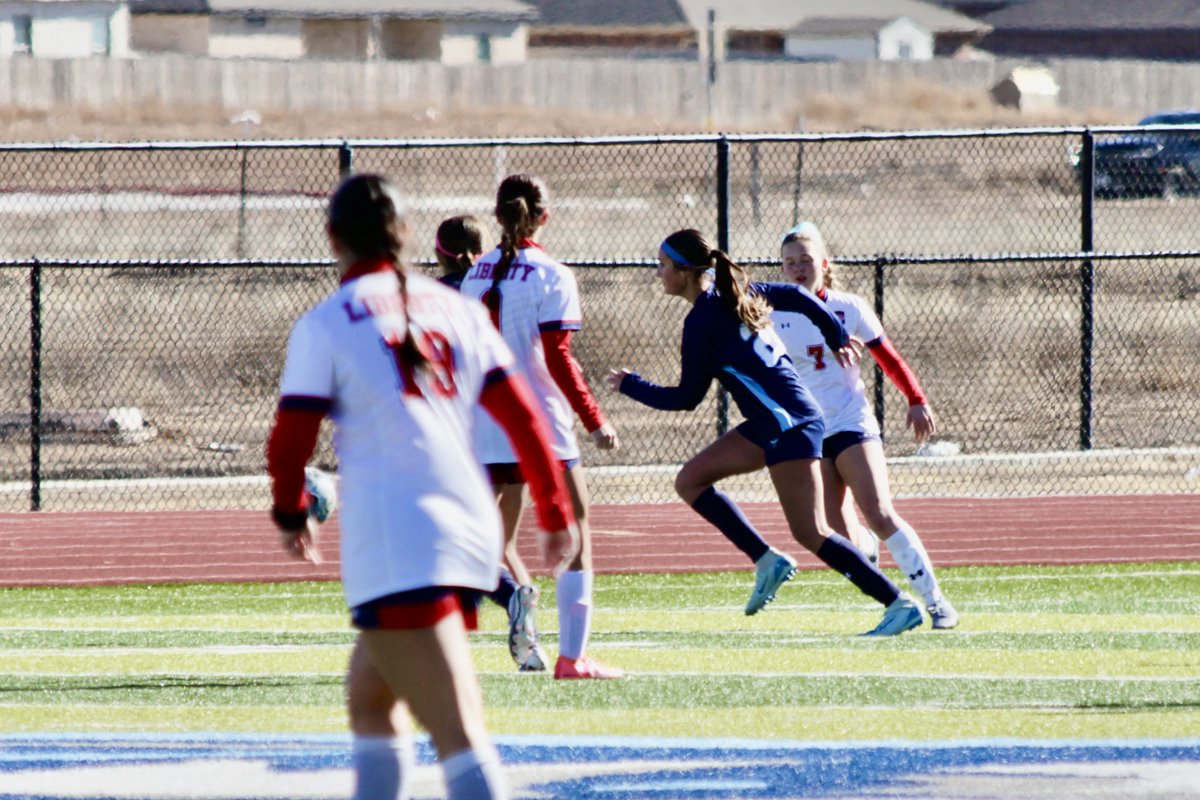 RuthEstrada2028's tweet photo. Super exciting 0-0 draw against @LibertyGS_LCP today in our first regular season match. Great play all around by my teammates. Abilene tournament starts this Thursday at 7pm! @WPlainsGSoccer #classof2028 #freshmanfullback https://t.co/VxC02r0jpF