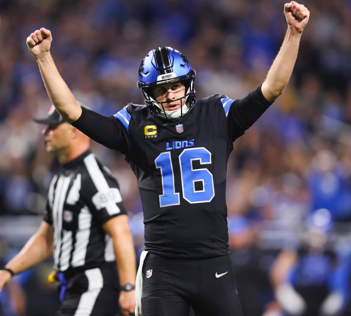 OFFICIAL: The Lions are wearing their “Motor City Muscle” blackout uniforms against the Vikings this week

🚨🚨🚨

#OnePride