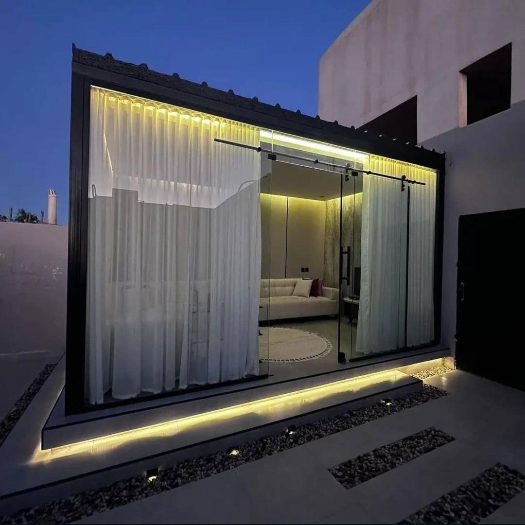 مظلات وسواتر التميز tweet media