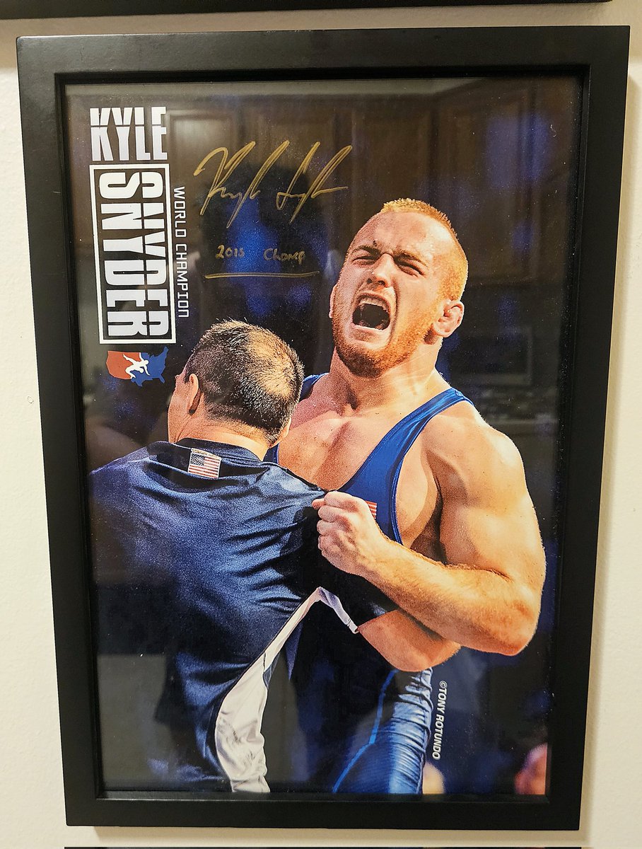 JSOPOCI's tweet image. New addition to the kitchen finally got these hung up @combatcollector @Wrestlingcardk1 @wrestlingcards_ @USAWrestling @alliseeisgold @Snyder_man45 @Tony_Rotundo    🥇🇺🇲🇺🇲🇺🇲