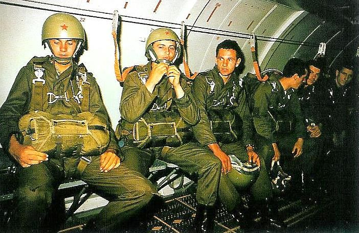 EternallyFunky's tweet image. 