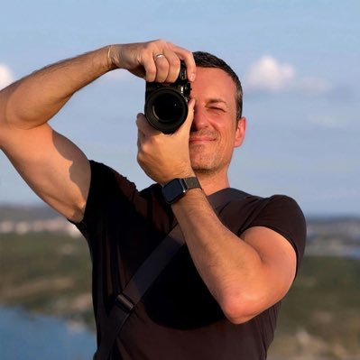 Happy New Year ✨

I hope 2025 is kind to you all and filled with creative moments. Thank you to my community for your support and love.

#HappyNewYear #2025