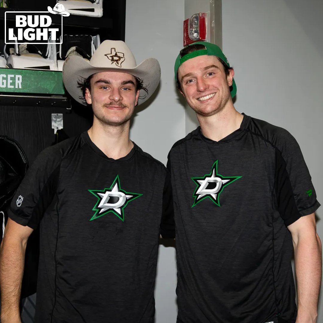 It was only a matter of time ⏳🤠

<a href="/budlight/">Bud Light</a> | #TexasHockey