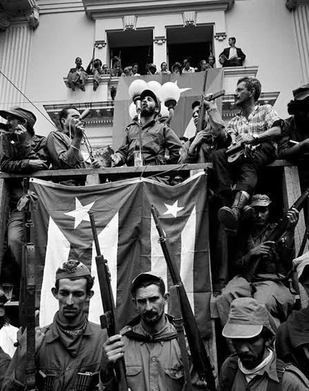 Today marks the 66th anniversary of the Great Cuban Revolution.

¡Hasta la victoria siempre!