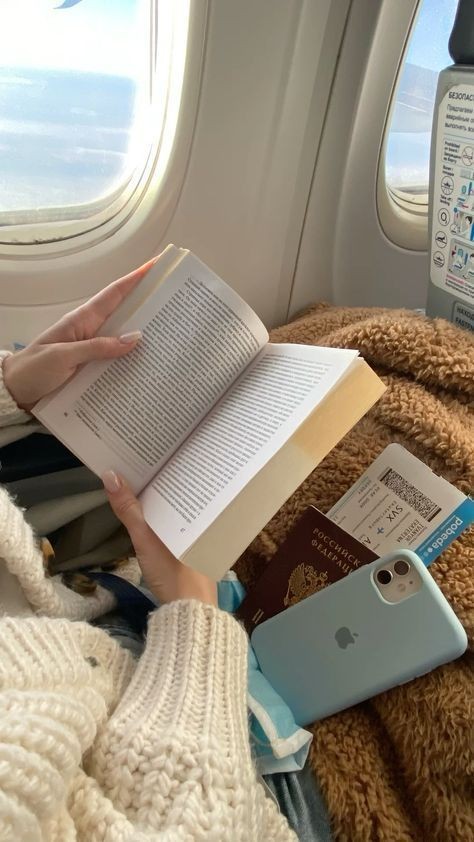 yasminswiift's tweet image. ⋆ ִ ࣪ . 𓂃 livros lidos em 2025. ᥫ᭡ ⋆ ִ ࣪ .
– a thread;
"ele gargalhou de verdade. Marianne, ele disse, não sou religioso, mas às vezes acho que deus fez você para mim"