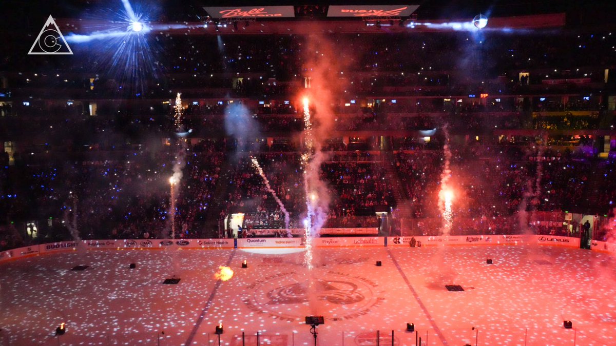 Avalanche's tweet photo. The best way to end the night 🎆

#GoAvsGo https://t.co/aE3PH0JdFr