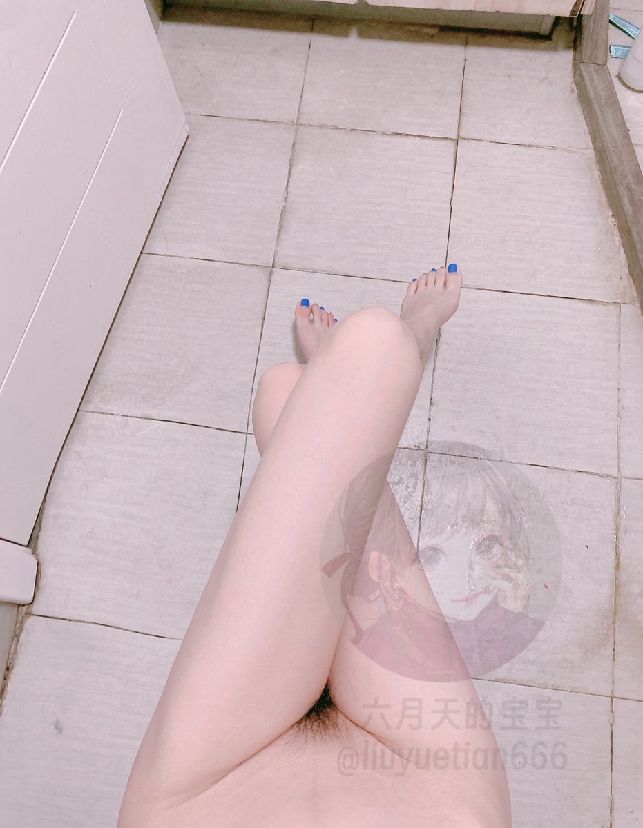 元旦了，我也想体验新鲜的蛋蛋！ https://t.co/aZD1D8NaMo