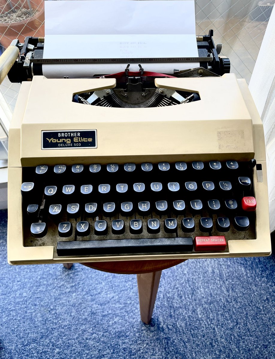 タイプライター - Search / X