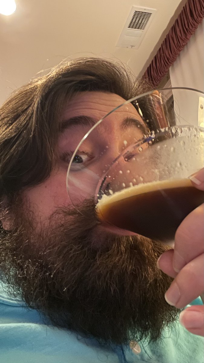 d00d00d00m's tweet photo. Don’t drunk (unless ish New Uears)! https://t.co/hpksHSupN3