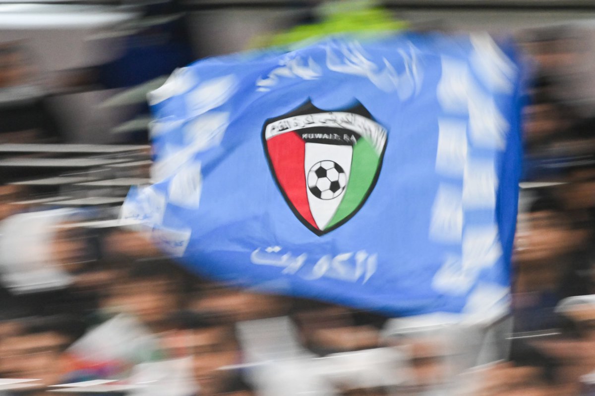 ومضة |
إلى الأخوة الكرام في الاتحاد الكويتي لكرة القدم: 
من أجل "إعادة بناء" الكرة الكويتية، لا تشتروا "جرس الباب" قبل الخطوات التالية👇
🔹مكتب هندسي يترجم الأفكار.
🔹إطار زمني وميزانية محكمة.
🔹إياكم والبناء على مبنى آيل للسقوط.
🔹متخصصون في الأساسات والهيكل والتمديدات