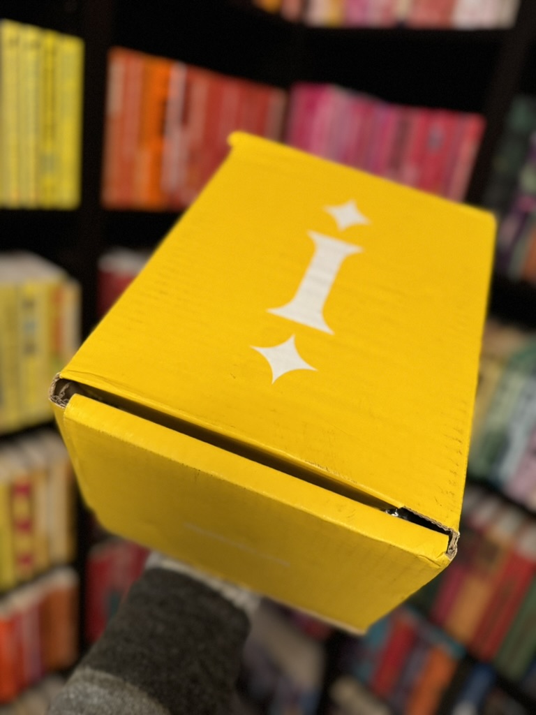 📚✨Book Giveaway Alert!📚✨

Happy New Year and the first competition of 2025!!

Who wants to win a brand new, exclusive, limited edition <a href="/illumicrate/">Illumicrate ✨</a> box?

1️⃣Follow me - <a href="/secret_bookblog/">The_Secret_Bookreview</a>
2️⃣RT this post
3️⃣Subscribe to my new website - thesecretbookreview.co.uk

🏆 The winner will