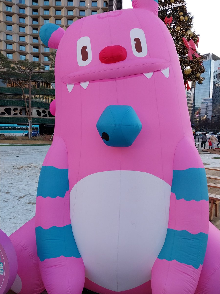 2025년 새해 복 많이받으시고 원하시는일 모두 다 잘되셨으면 좋겠습니다 아프지 마시구요
Happy new year!
明けましておめでとうございます！