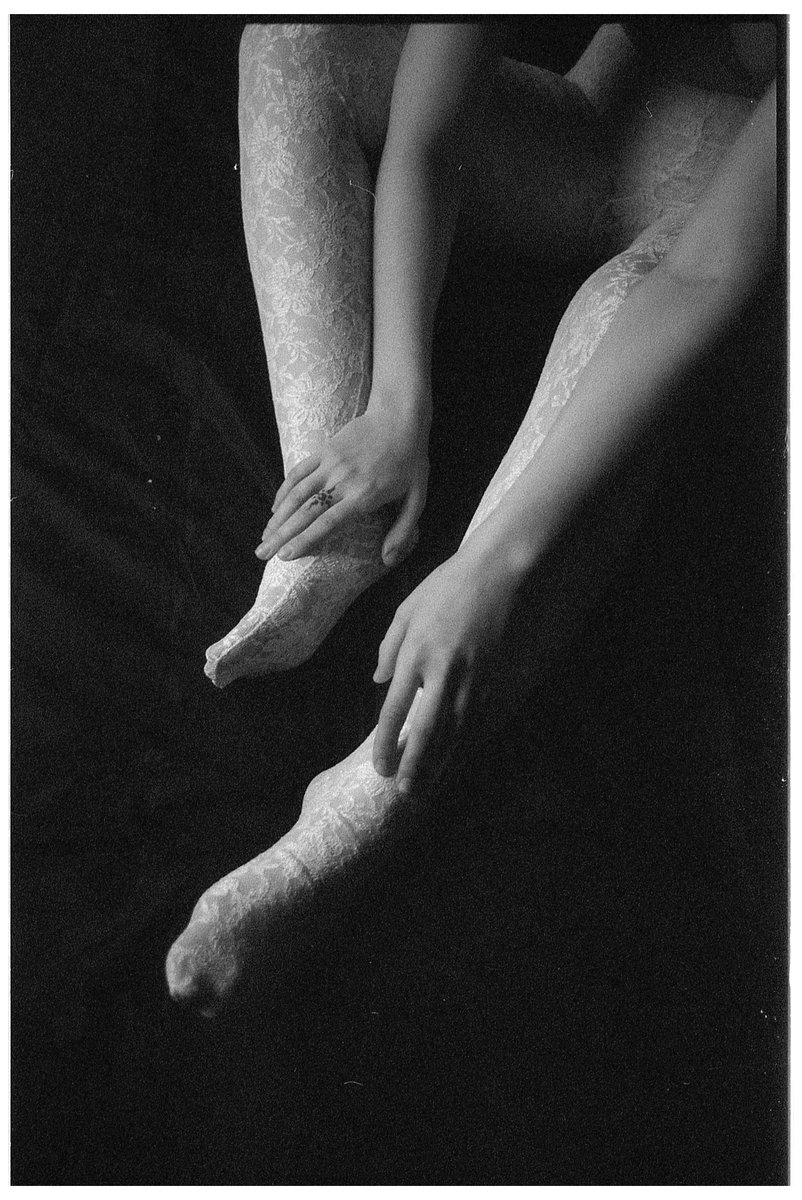 Hi, i'm kinda old school, as I still work only on analogue cameras and shoot only in b&amp;w. Hope you enjoy!
More of my stuff at instagram.com/242analog