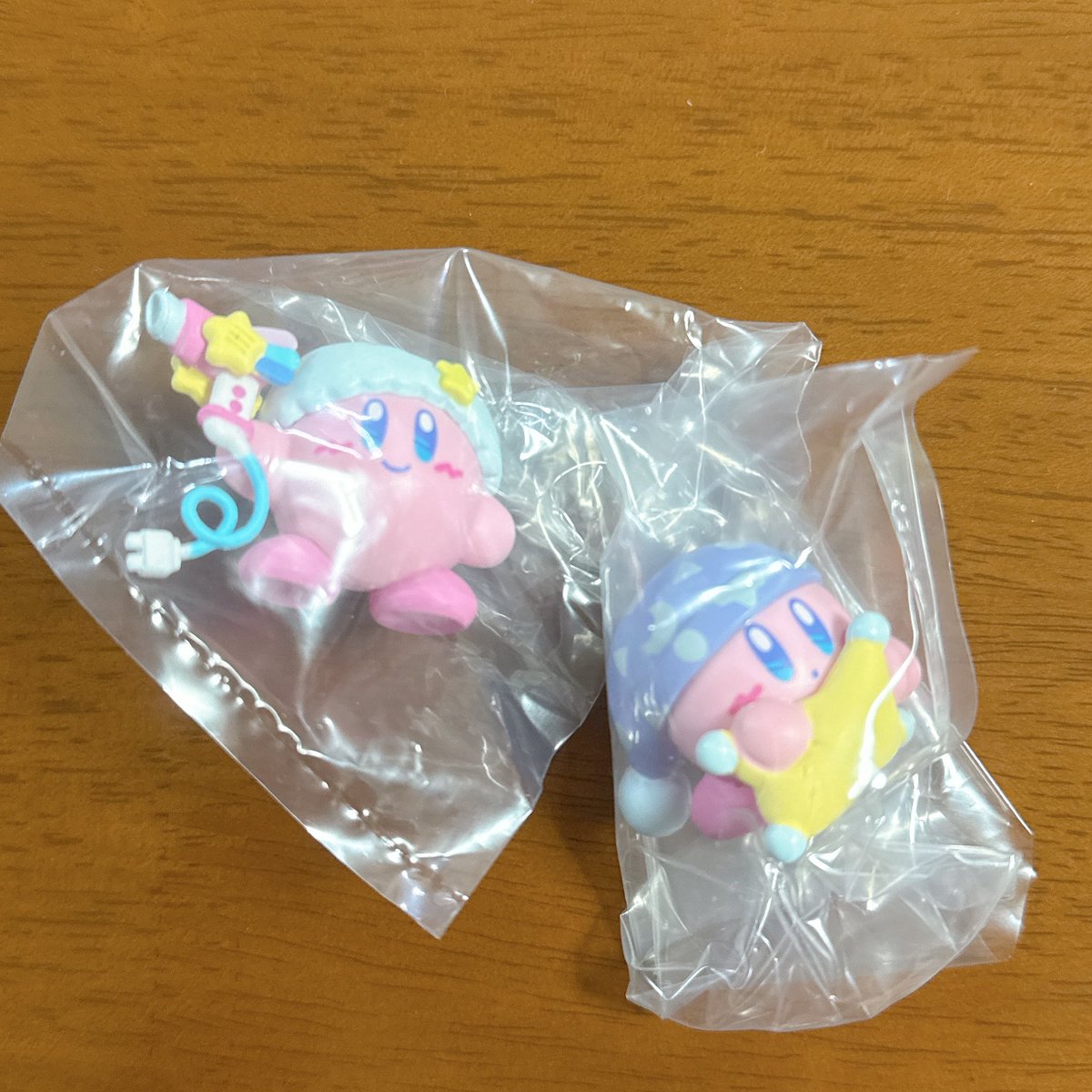 marucoji_yuusya's tweet photo. 【交換】星のカービィ Kirby Sweet dreams スイートドリームス フィギュアマスコット ガチャ

��👑 ドライヤータイム or おやすみのじゅんび
求���� あわあわワドルディ

最短1/6発送にてご理解頂ける方
または都内手渡し（新宿、池袋）

検索からでも気軽にお声掛けください。
よろしくお願い致します🙇🏻‍♀️ https://t.co/888c56X19O