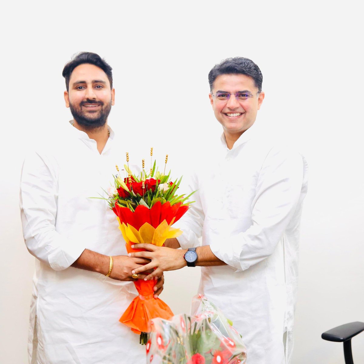 जयपुर ग्रामीण के लोकप्रियय नेता सांसद प्रत्याशी अनिल चौपड़ा जी को जन्मदिवस की हार्दिक बधाई एवं शुभकामनाएँ। 
हम आपके स्वस्थ जीवन एवं उज्जवल भविष्य की कामना करते हैं।
<a href="/AnilChopra_/">𝗔𝗡𝗜𝗟 𝗖𝗛𝗢𝗣𝗥𝗔</a>