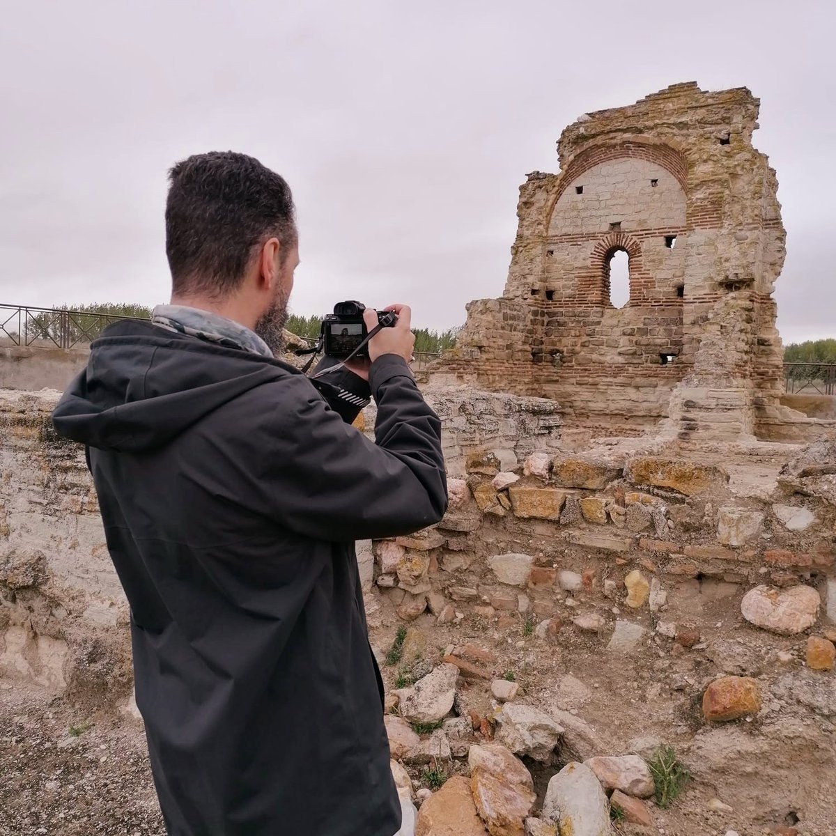 Momentos chulos del 2024 que vale la pena recordar porque son algunos de los hitos que marcan el devenir de todo el trabajo realizado durante el año y el que queda por delante. #ReconstruccionVirtual

#CasasdelTuruñuelo #MNACTEC #Xanten #Carranque