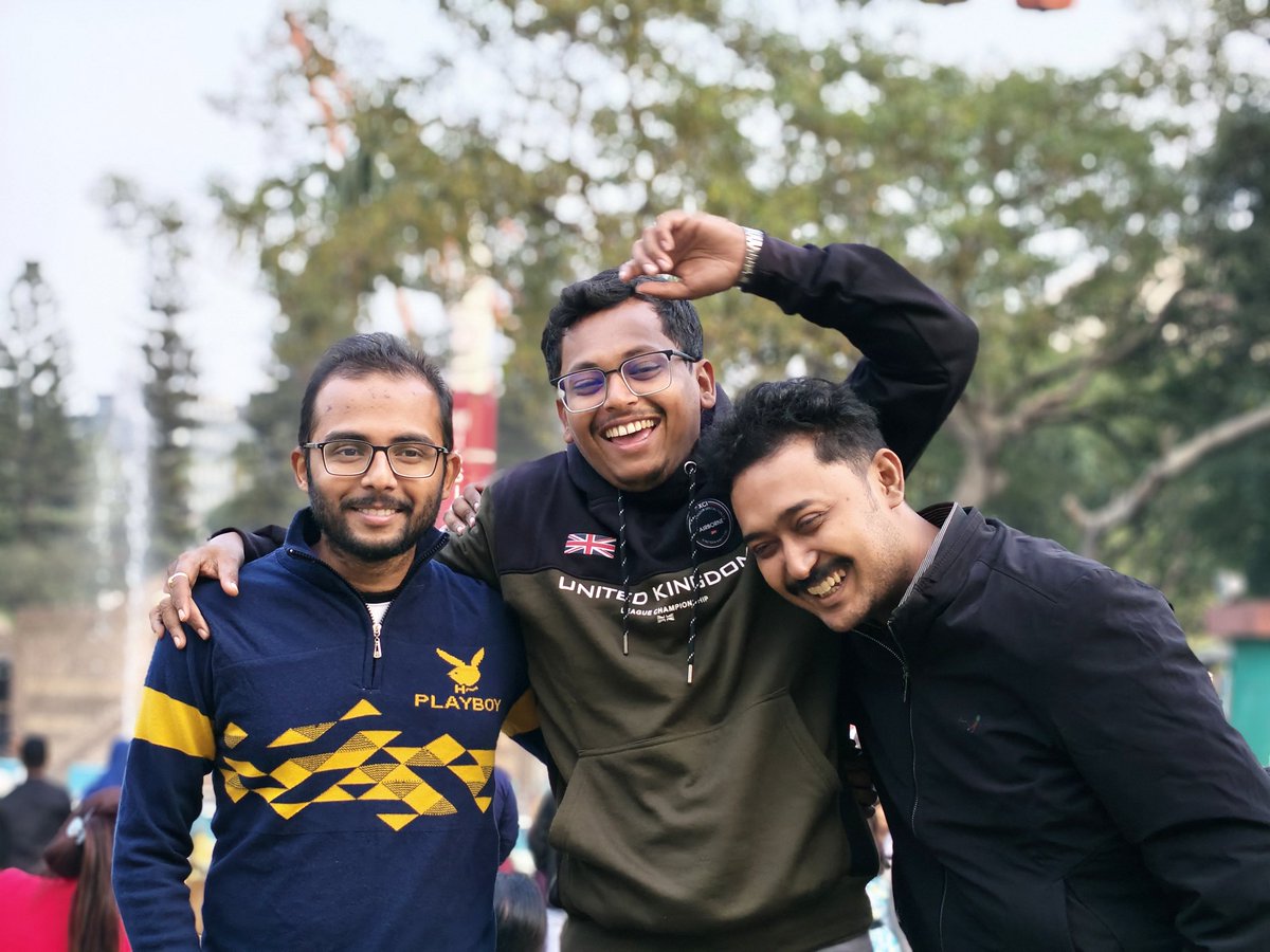 arnabbasu513's tweet photo. Dosti Unlimited...... https://t.co/fFx3QRbJQk