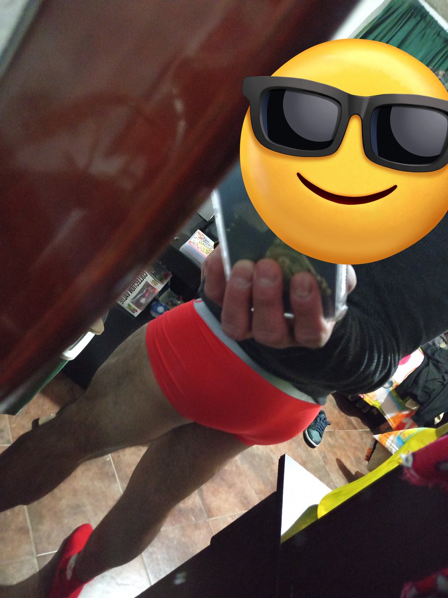 lobitobot's tweet image. Los rojos para que son...?  Jajaja feliz año 2025 qué este año sea mejor en todos los aspectos para cada uno de ustedes 🫶🫶🫶