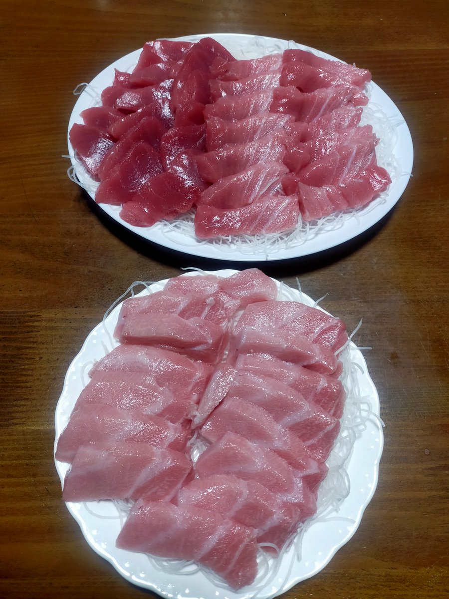 マグロの3種盛り 美味しかった😋
#まぐろ #赤身 #中トロ #大トロ