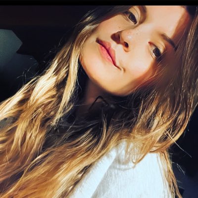 Little_OldSoul's tweet photo. #NewProfilePic https://t.co/JhzSvoEsbv