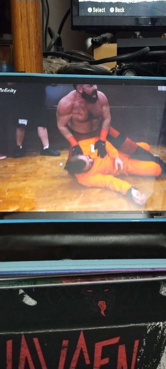 klown13420's tweet image. Such a sick ass Joker moment getting him to attack his own husband damn this is good shit #GCWInfinity