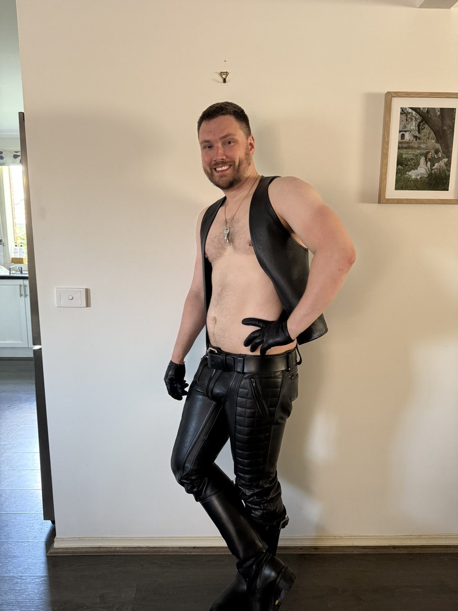 Pup Spotty tweet media