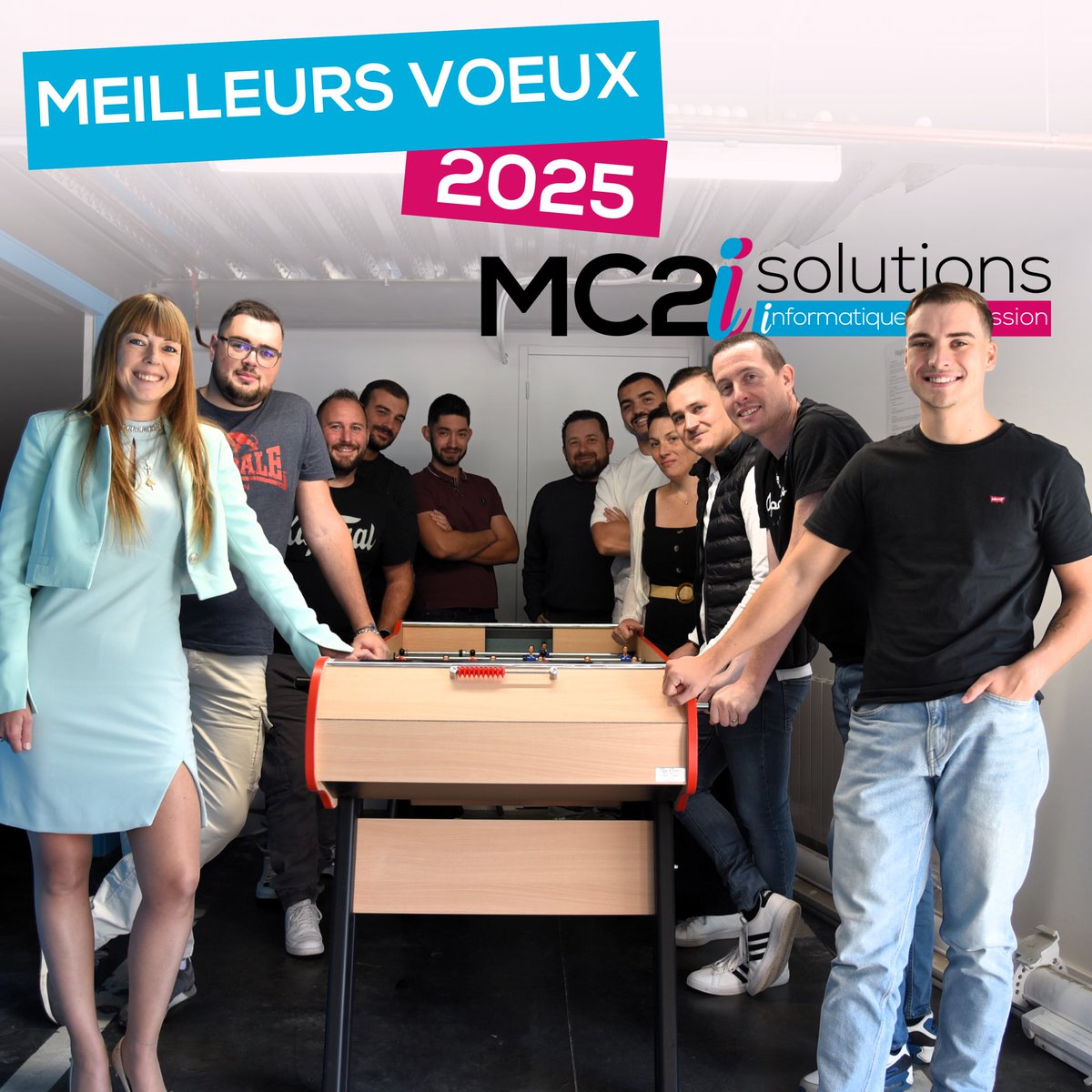 mc2i_solutions's tweet image. [Voeux] 💫 

La Team MC2I vous souhaite une bonne année 2025. 🤝🙏🏼🍀

#2025 #MC2ISolutions #TeamMC2I #Numérique #Informatique #Impression #AndrézieuxBouthéon