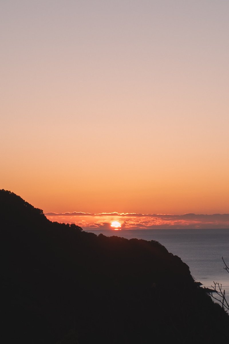 新年明けましておめでとうございます🌅

また1つ歳をとって28になりました！
もう30も目前で悲しいような嬉しいような複雑な気持ちです🥹

今年は一大イベントが控えてるので色々準備やらで浮上することが少なくなるかもしれませんが、写真は沢山撮っていきたい思います
今年もよろしくお願いします🐍