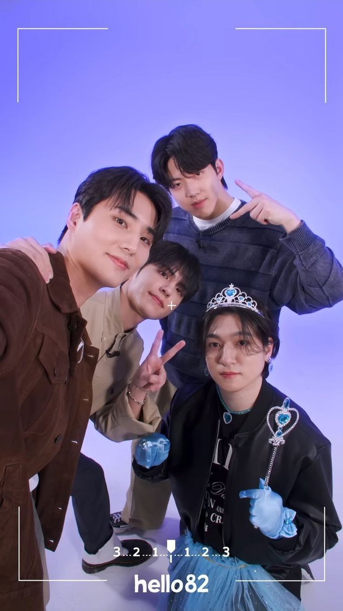 저는 이제 브레이크타임!!! 오늘도 손님들이 아주 많군요...🥲 다들 점심 잘 챙겨드시구 행복한 오후 보내세요❣️❣️