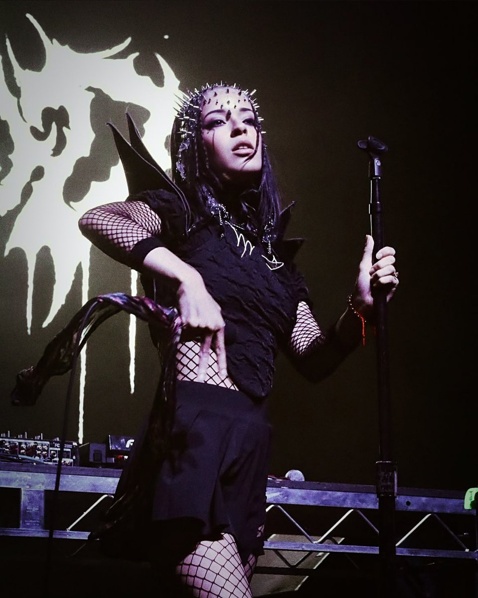 iamsnowblood's tweet photo. Thank you &amp; goodnight 2024 🖤 https://t.co/peeXixdixU