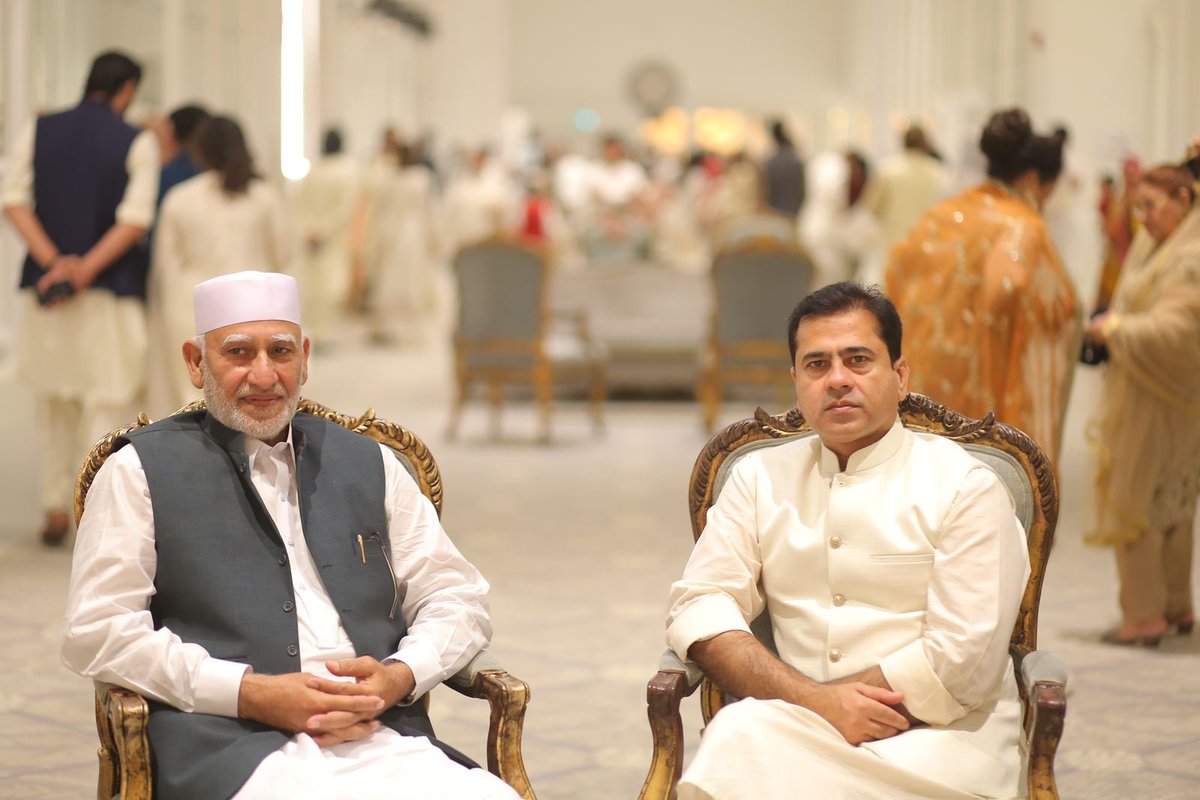 Happy-birthday ابو جی اللہ ہمارے سروں پر سلامت رکھے آمین